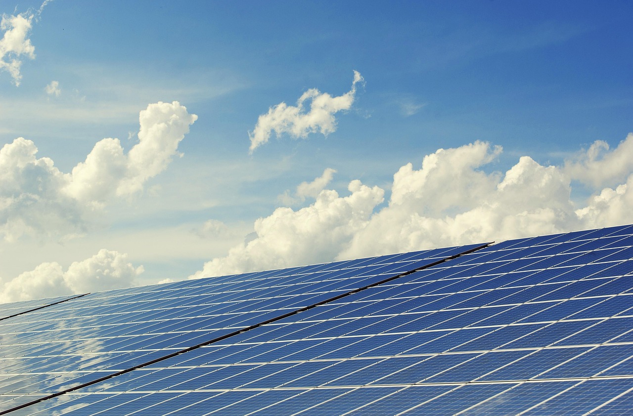 太陽光発電を無料で設置する方法は？