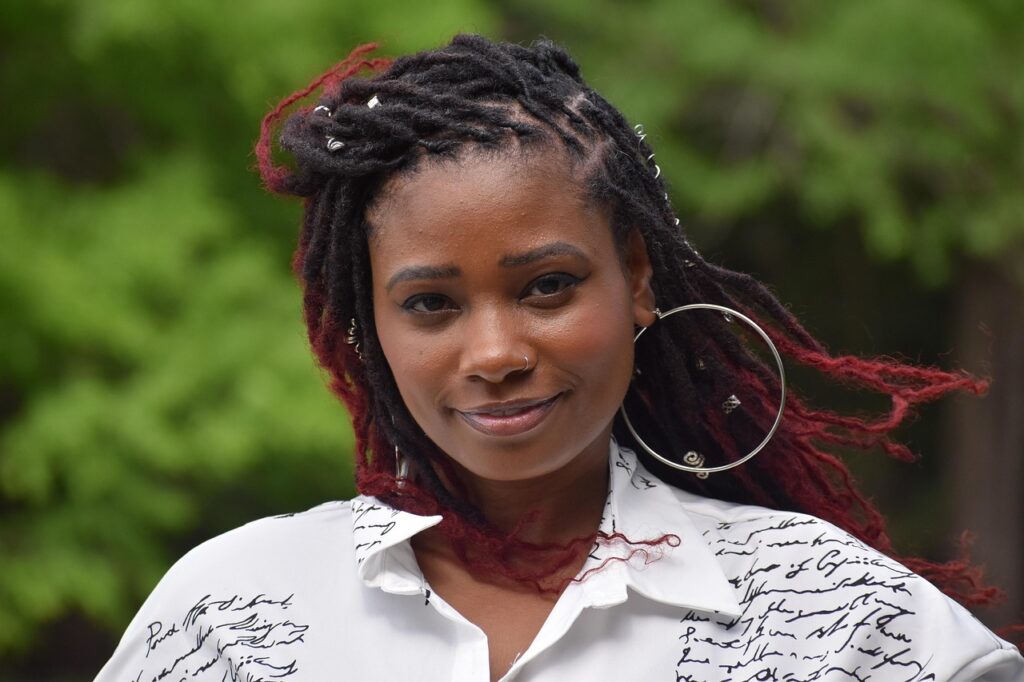 電気代削減に役立つ産業用太陽光の導入方法は？